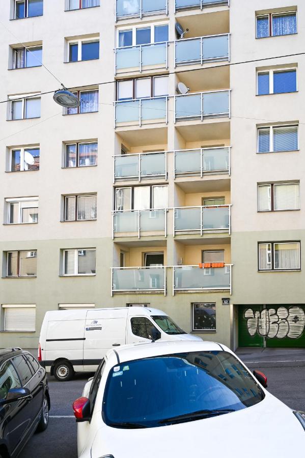Cozy Apartment Margareten Вена Экстерьер фото